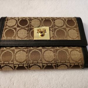 SOLD** Salvatore Ferragamo Black Leather Card Holder